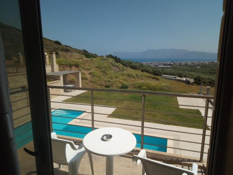Villa Stylianos Retreat קיסאמוס מראה חיצוני תמונה